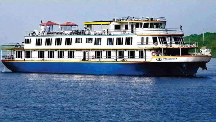 Luxury Cruise in the Sunderbans - India's